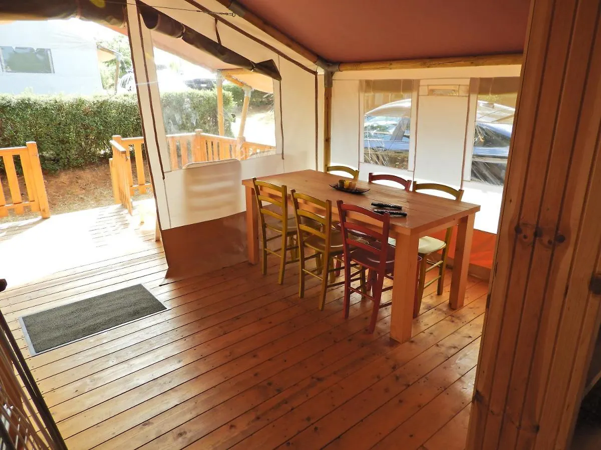 Luksustelt Drago Tours Lodge Tent Joy Safari, Lanterna Poreč