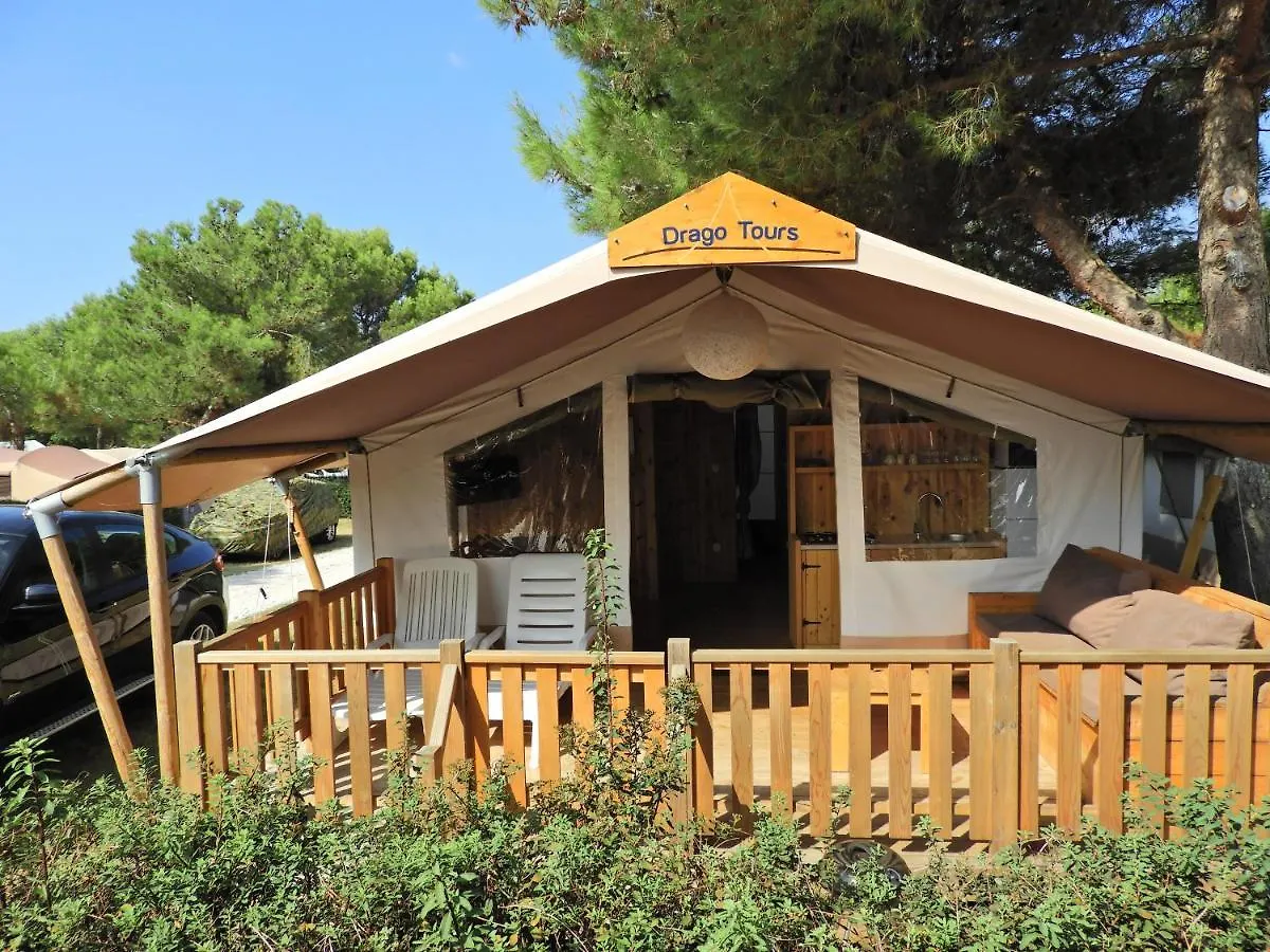 Drago Tours Lodge Tent Joy Safari, Lanterna Poreč